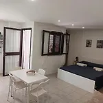 Monovano Di Schiso Giardini-Naxos