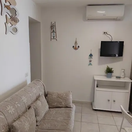 Monovano Di Schiso *