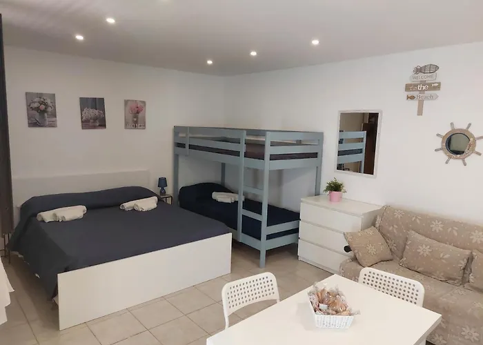 Monovano Di Schiso Apartment Giardini Naxos